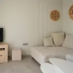 Aparthotel Dion 3*